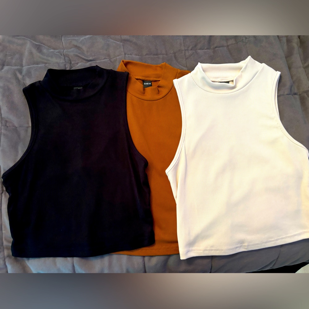 High neck crop tops